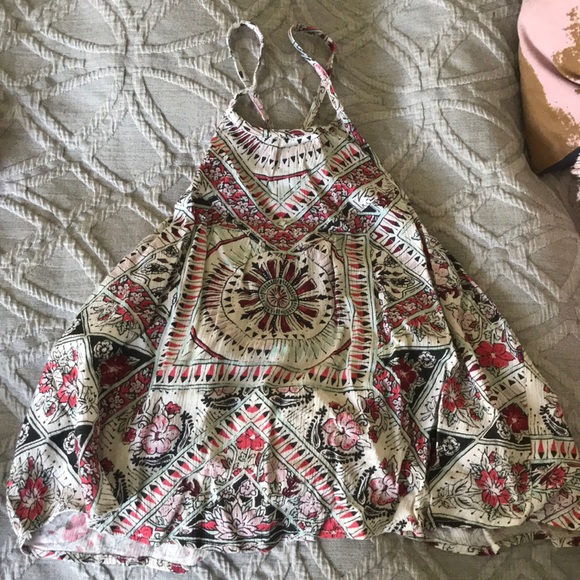 Halter tank top - Picture 3 of 3